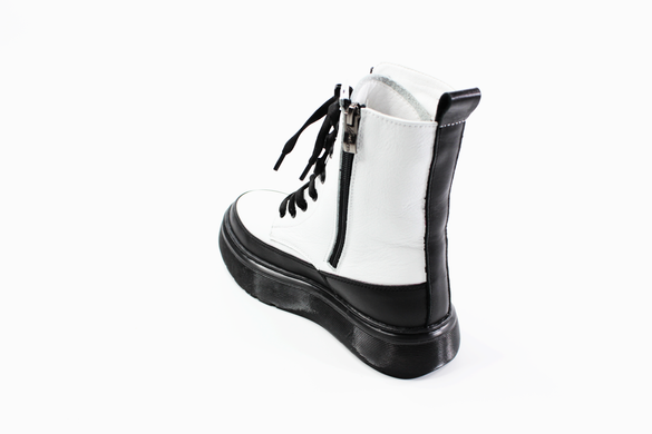 Купити Шкіряні білі зимові черевики на поліуретановій товстій підошві Masheros