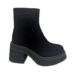 Купити Зимові чорні замшеві черевики на товстій підошві з підборами VIDORCCI