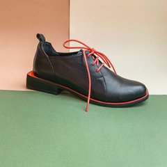Купити Стильні туфлі з оригінальним дизайном